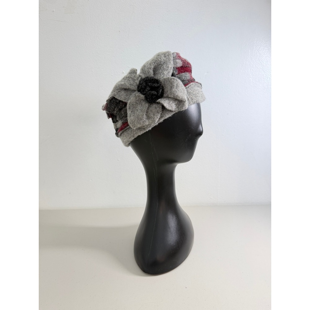 La Fenice Italy Wool Blend Felted Floral Hat Art to Wear Lagenlook Gray Burgundy - Picture 2 of 8